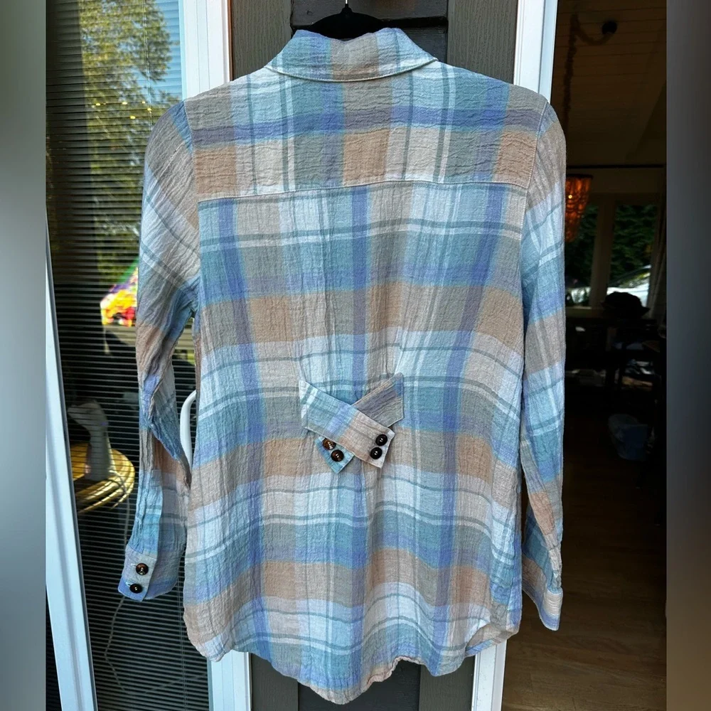 Soft Surroundings Women's Plaid Linen Button Down Shirt Top XS Blue Tan